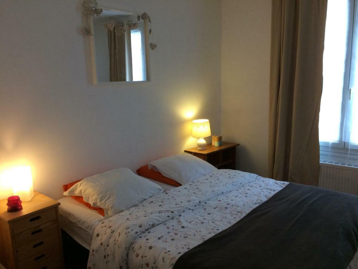 Appartement 4 Personnes Centre Ville Châteauneuf-sur-Loire Exteriör bild